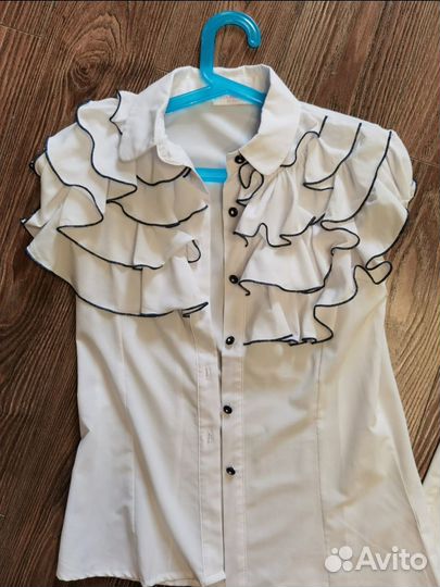 Блузка на девочку. Размер 146 см