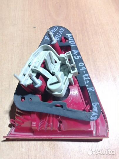 Фонарь правый внутренний Audi A5 8T Coupe