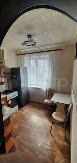 2-к. квартира, 43 м², 2/5 эт.