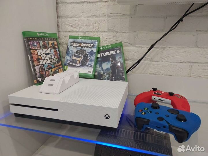 Xbox One s