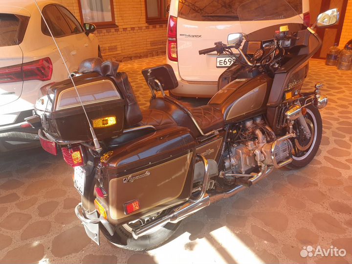 Honda GL1100 GoldWing