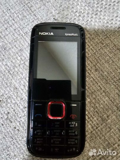 Телефон Nokia кнопочный телефон 5-130с-2