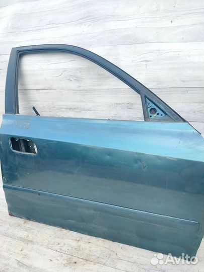 Дверь передняя правая Hyundai Elantra, III (XD)