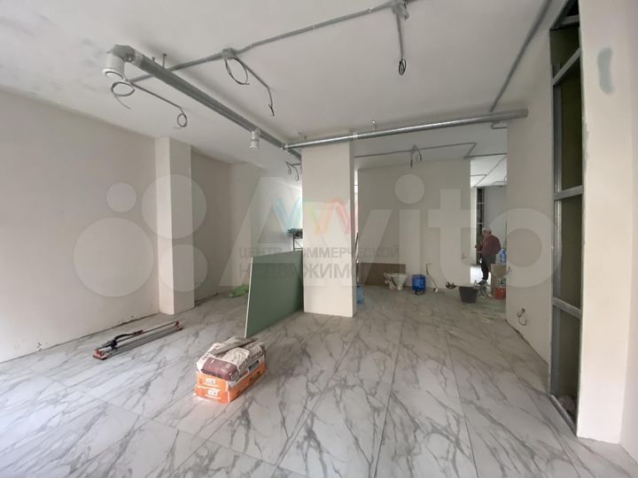 Аренда на Бакалинской в чистовой отделке 110 м2