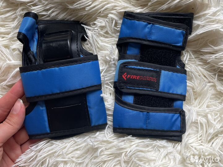 Защитный комплект наколенники, налокотник