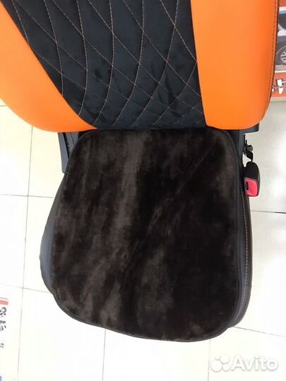 Накидка на сиденье Квадрат, искусственный мех ч