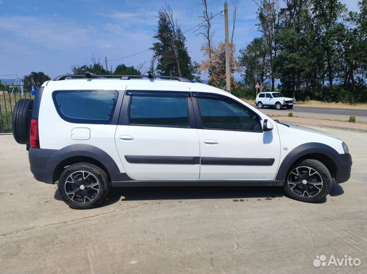 ВАЗ Largus Cross 1.6 МТ, 2019, 165 000 км