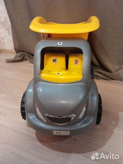 Машинка детская