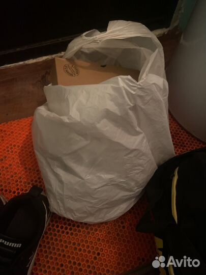 Отдам вещи на девочку 5-6 лет