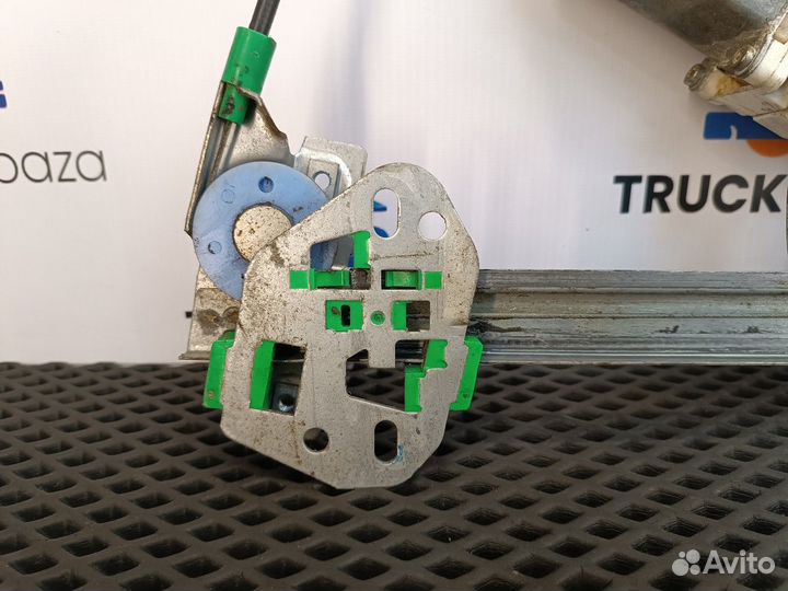 A9737201746 Стеклоподъемник электрический левый