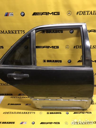 Дверь боковая задняя правая Mercedes-Benz W140