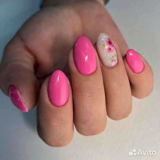 Маникюр педикюр