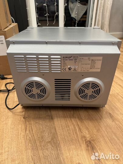 Винный шкаф Bomann KSW 192