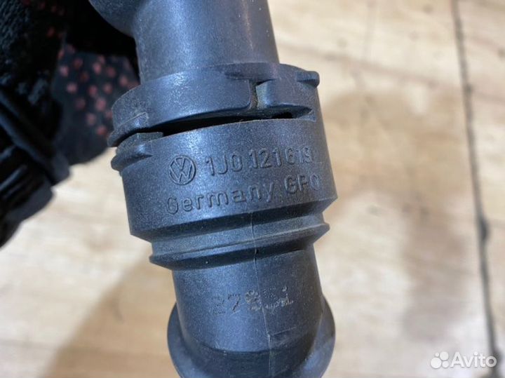 Корпус термостата Volkswagen Golf 6 хэтчбэк 1.6