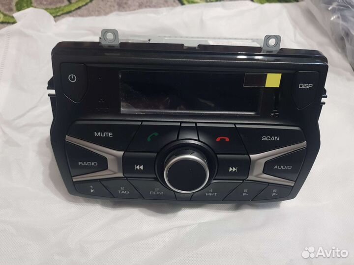 Аудио магнитола