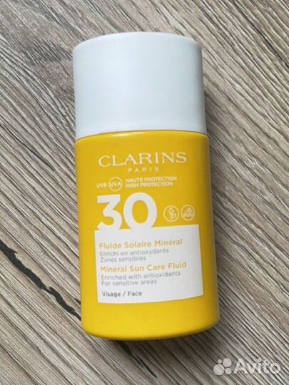 Солнцезащитный флюид Clarins spf 30
