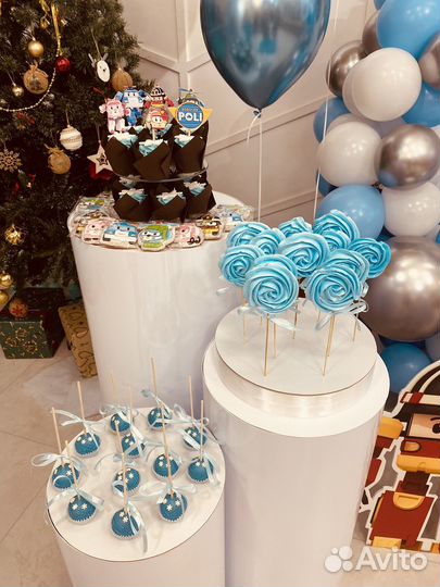 Кенди бар, порционные десерты, сладкий стол