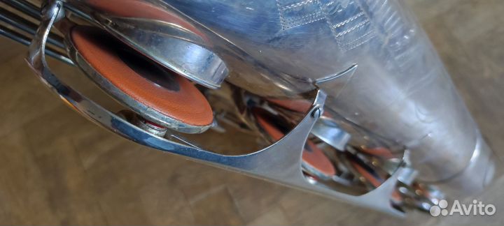 Саксофон баритон