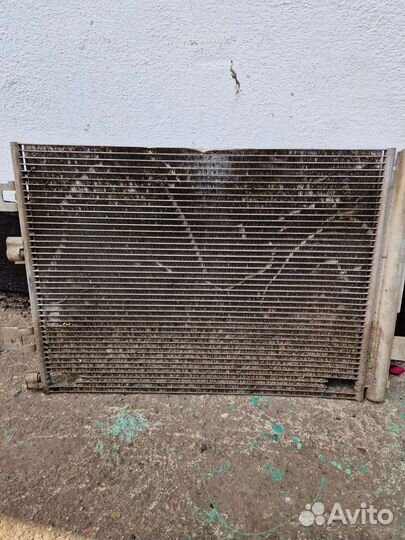 Продам радиатор кондиционера на Ваз