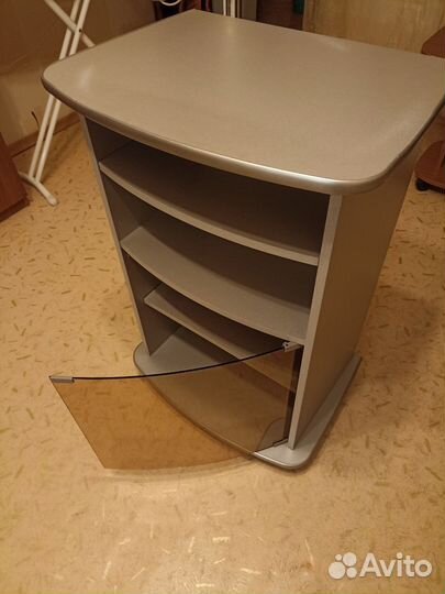 Тумба под телевизор