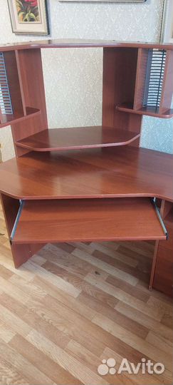 Компьютерный стол со шкафом бу