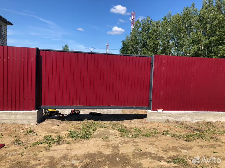 Откатные ворота с наполнением профлист