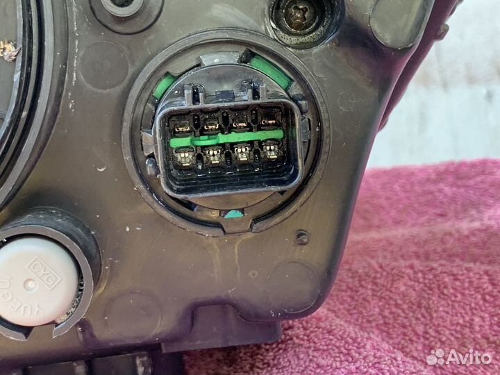 Фара правая Hyundai Santa Fe 3 (DM) 2012-2018