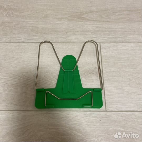 Подставка для учебников