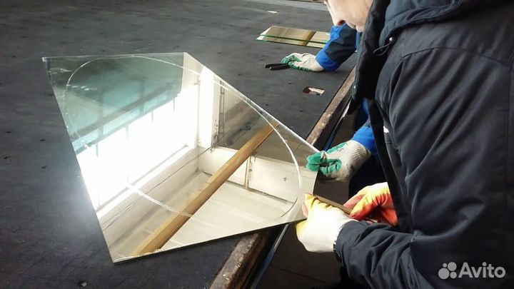 Зеркало на заказ