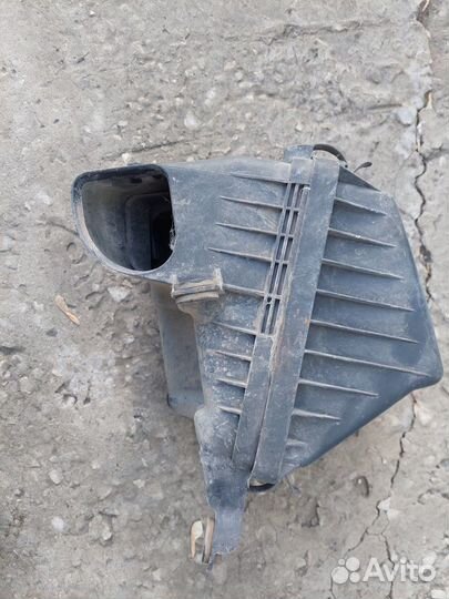 Корпус воздушного фильтра Hyundai Sonata EF