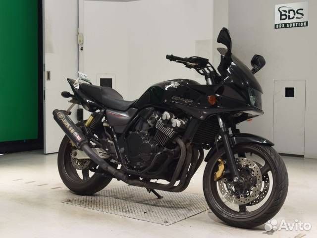 Honda CB400SFV boldor