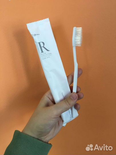 Зубная щетка одноразовая с пастой