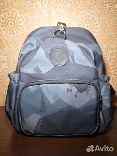 Легкий женский рюкзак, много карманов.Видео