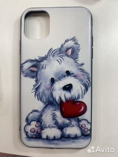 Чехлы для iPhone 11