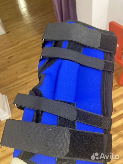 Ортез на коленный сустав