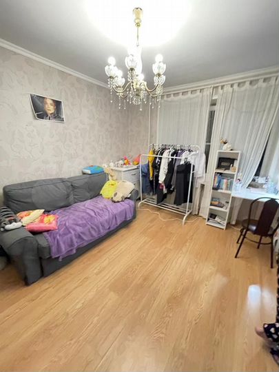 2-к. квартира, 48 м², 4/9 эт.