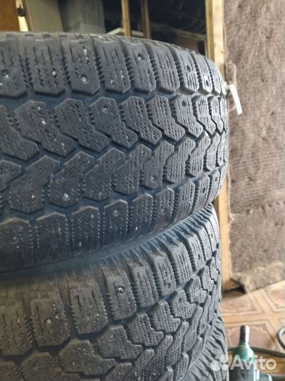 Комплект колëс 205/65/15 зима с дисками