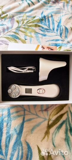 Аппарат для RF лифтинга