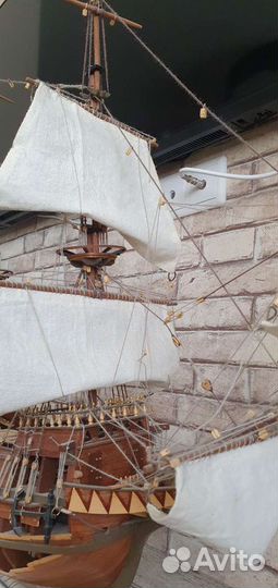 Модель парусника 