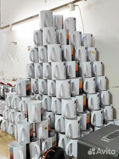 Работник на сувенирное производство