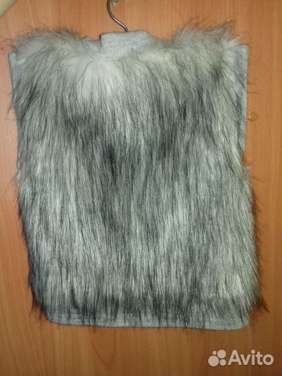 Жилетка меховая детская