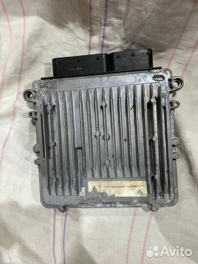 Блок управления двигателем Mercedes-Benz M-Класс