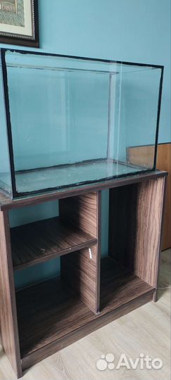 Аквариум с тумбой
