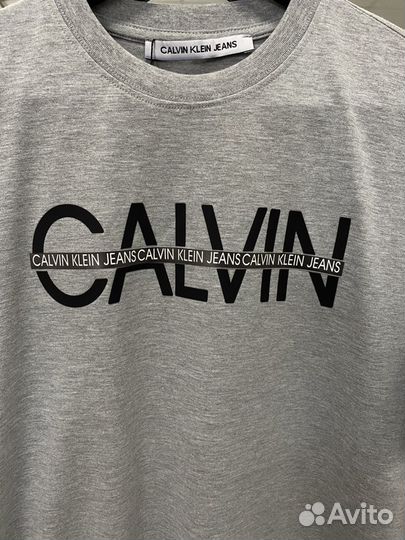 Футболка Calvin Klein