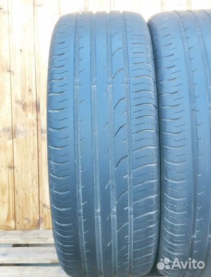 Continental ContiPremiumContact 2 215/55 R17 94V