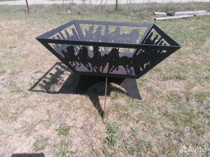 Костровая чаша