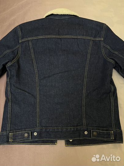 Джинсовая куртка Levis Sherpa