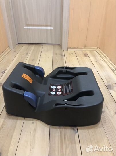 Автокресло с базой (автолюлька) Inglesina