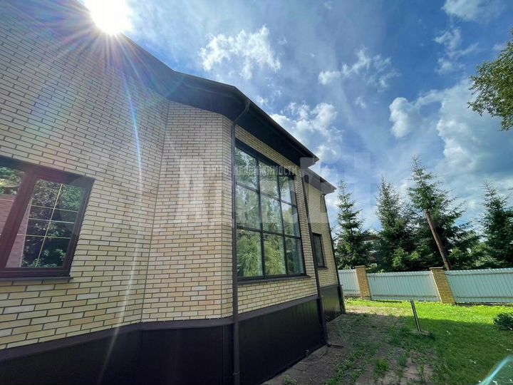 Дом 231,8 м² на участке 18 сот.