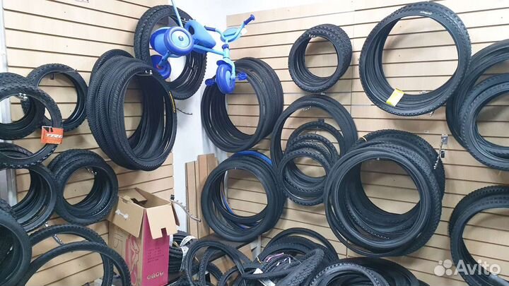 Велосипедная покрышка 26-1.95. 26-2.125